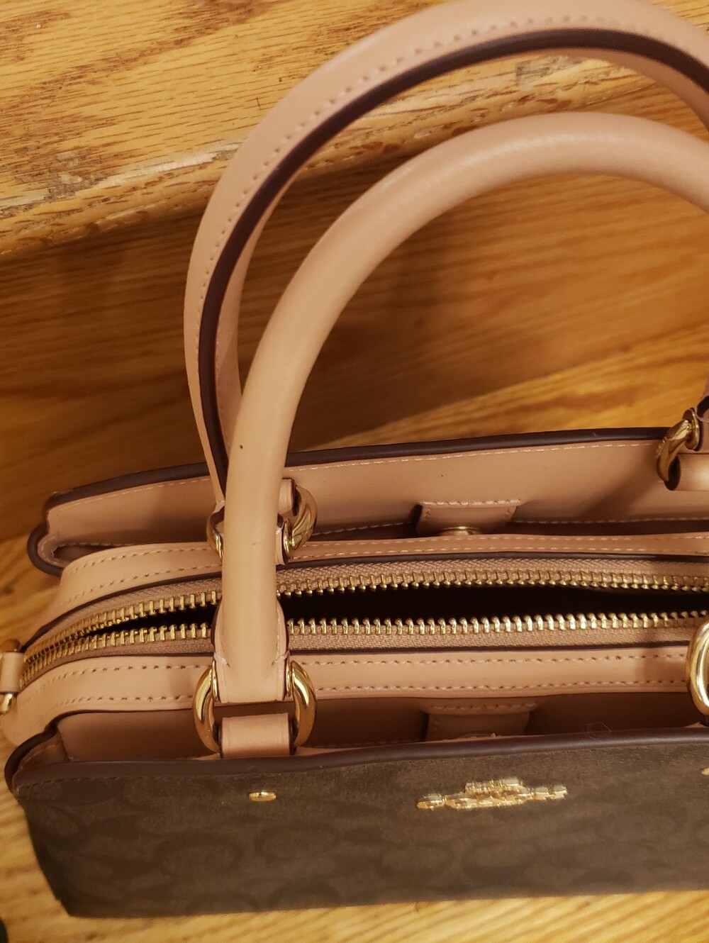 Coach Purse - Picture 2 of 8
